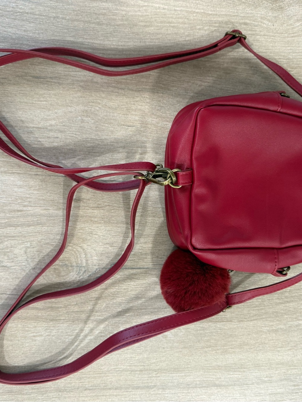 Harry Potter Gryffindor Universal Studios Mini Backpack Red Faux Leather Pom Bag - Picture 4 of 8